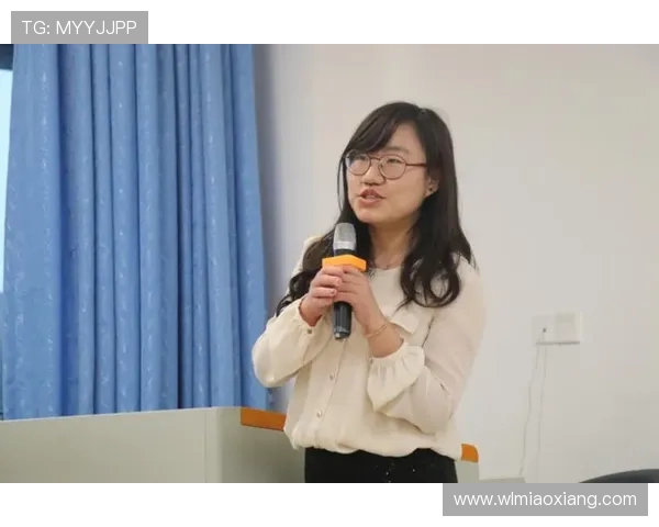 飞盘与梦想交织的旅程：陈娜的深度对话与人生启示